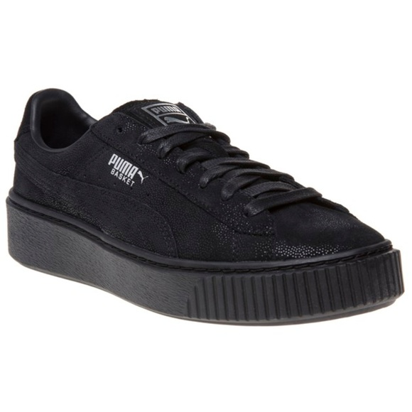 black basket pumas